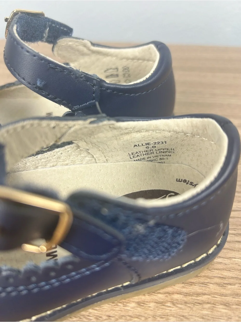 Footmates Allie Navy Dress Shoes 5 Medium church shoes girls casual shoes